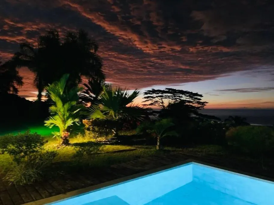 Enjoy Camanukea Lodge Mahina