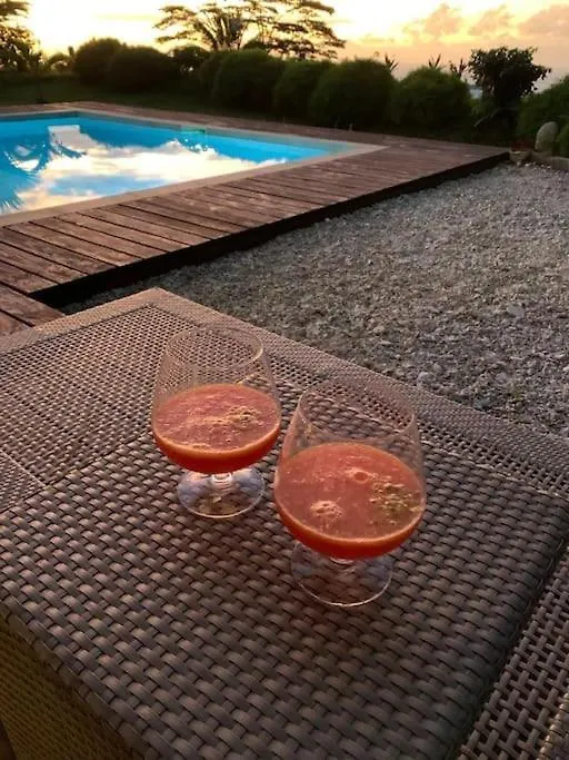 Enjoy Camanukea Lodge Mahina