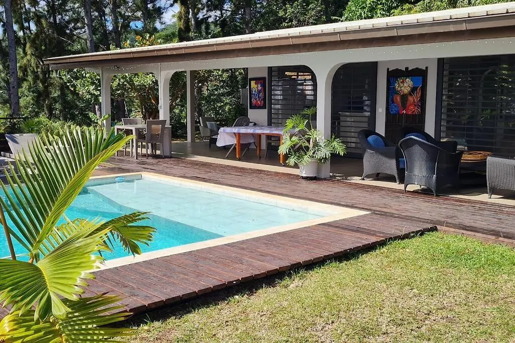 Enjoy Camanukea Lodge Mahina Holiday home